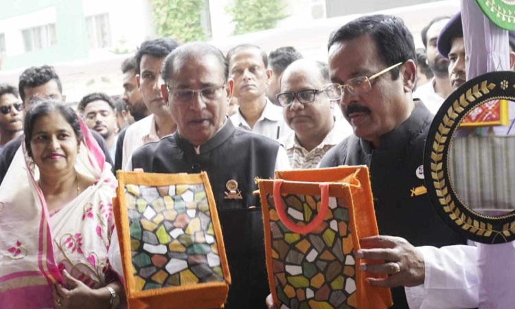 পাট পণ্যের বিশ্ব বাজার আমাদের দখলে থাকবে: নানক