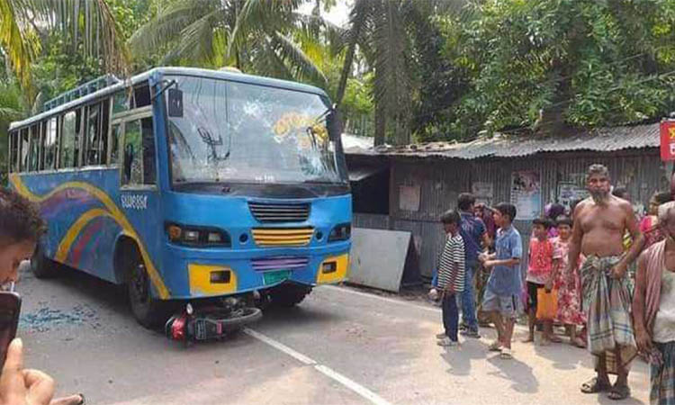 পিরোজপুরে বাসের ধাক্কায় দুই মোটরসাইকেল আরোহী নিহত