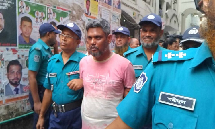 বারিধারায় পুলিশ সদস্য মনিরুল হত্যা: ৭ দিনের রিমান্ডে কনস্টেবল কাউসার