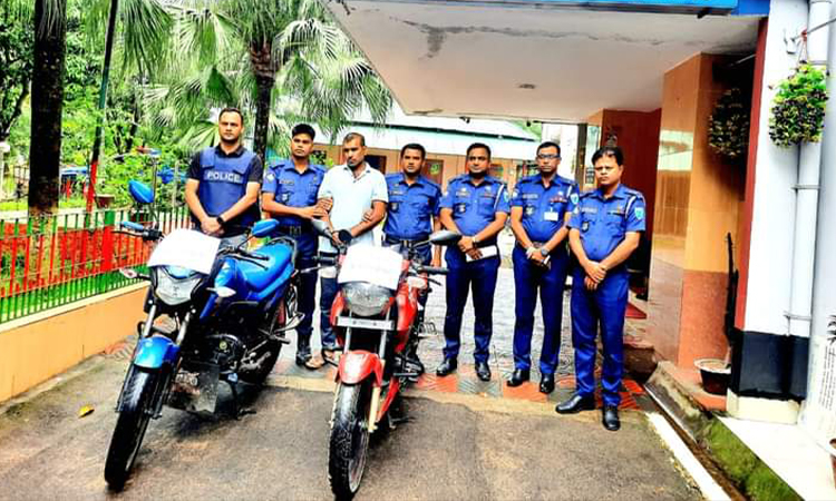 শ্রীমঙ্গলে চোরাই মোটরসাইকেলসহ আটক ১