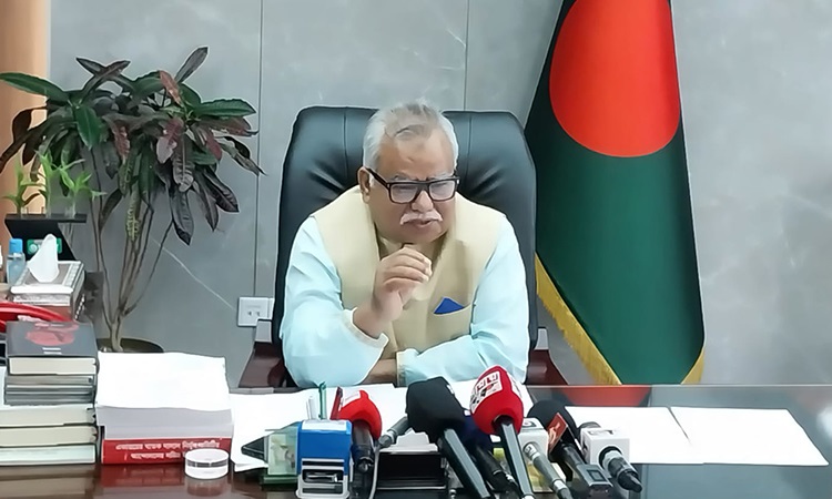 ৯৬ হাজার অবৈধ বাংলাদেশিকে বৈধতা দেবে ওমান: কর্মসংস্থান প্রতিমন্ত্রী