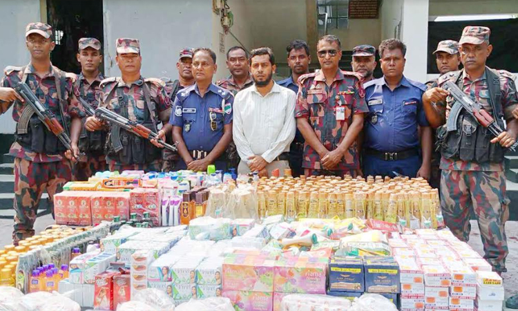 দৌলতপুরে টাস্ক ফোর্সের অভিযানে ভারতীয় প্রসাধনী জব্দ