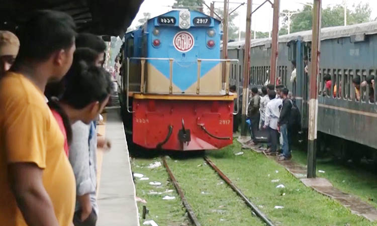 আজ থেকে চলবে ১০ জোড়া ‘ঈদ স্পেশাল ট্রেন’