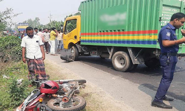 টাঙ্গাইলে পিকআপচাপায় ২ মোটরসাইকেল আরোহী নিহত