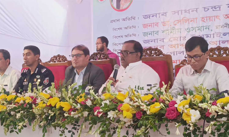 অভাব কাটিয়ে খাদ্যে স্বয়ংসম্পূর্ণ বাংলাদেশ: খাদ্যমন্ত্রী