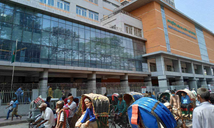 ভাটারায় বিস্ফোরণে দগ্ধ চিকিৎসাধীন নারীর মৃত্যু