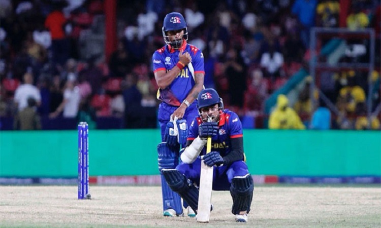 তীরে এসে তরী ডুবল নেপালের