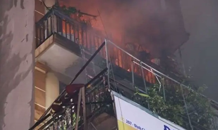 ভিয়েতনামে ভবনে আগুন, শিশুসহ নিহত ৪