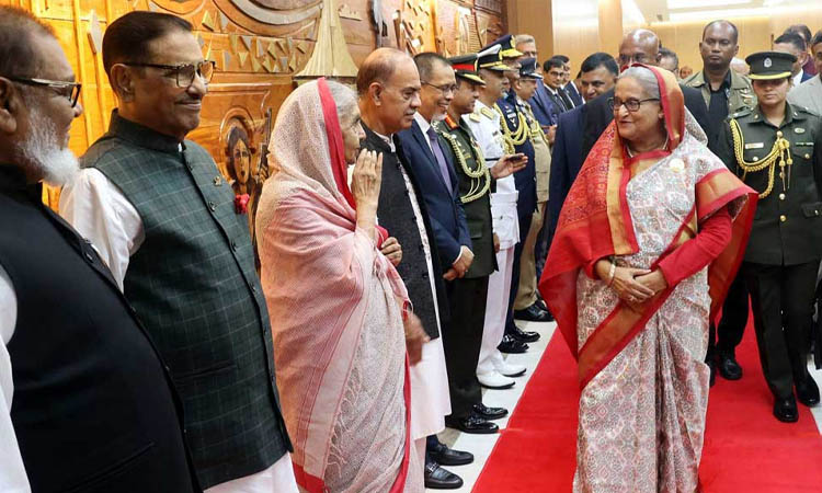 দুই দিনের রাষ্ট্রীয় সফরে দিল্লির পথে প্রধানমন্ত্রী