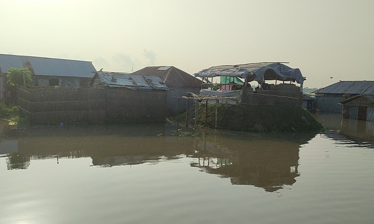 কুড়িগ্রামে প্লাবিত হচ্ছে নতুন নতুন এলাকা