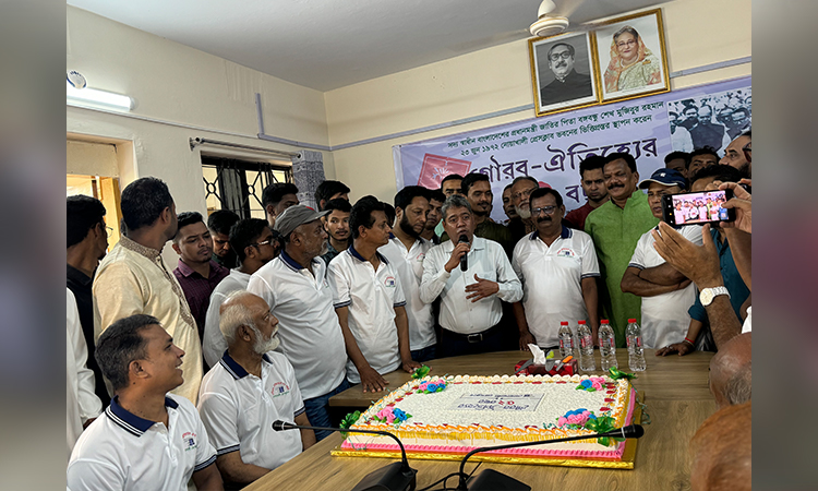 বঙ্গবন্ধুর হাতে গড়া নোয়াখালী প্রেসক্লাবের ৫২তম প্রতিষ্ঠাবার্ষিকী উদ্‌যাপন