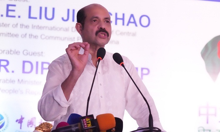 ডেঙ্গুর মৌসুমে সচেতন থাকার আহ্বান ডিএনসিসি মেয়রের