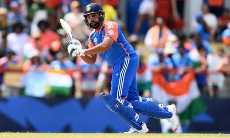 অস্ট্রেলিয়ার বিপক্ষে রানের পাহাড় ভারতের