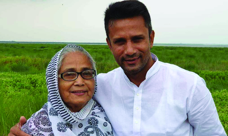 মা হারালেন ক্রিকেটার খালেদ মাসুদ পাইলট