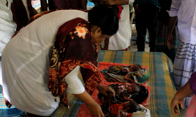 রাজবাড়ীতে একসঙ্গে তিন পুত্র সন্তানের জন্ম