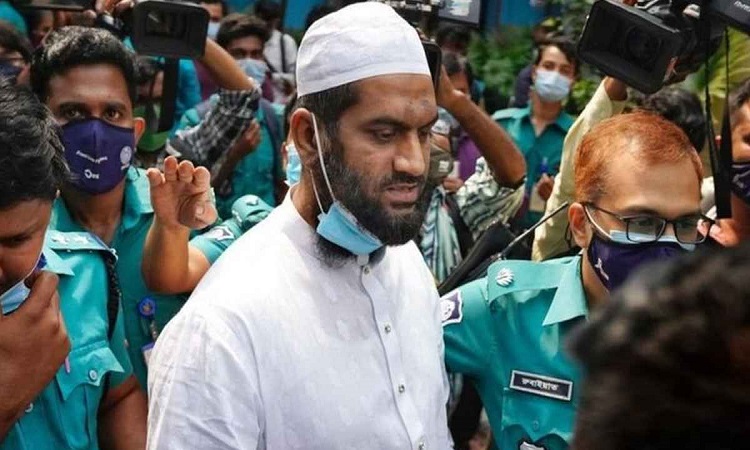 মামুনুল হকের বিরুদ্ধে গ্রেফতারি পরোয়ানা