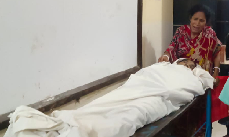 রাজবাড়ীতে চিকিৎসকদের অবহেলায় সাপে কাটা রোগীর মৃত্যুর অভিযোগ