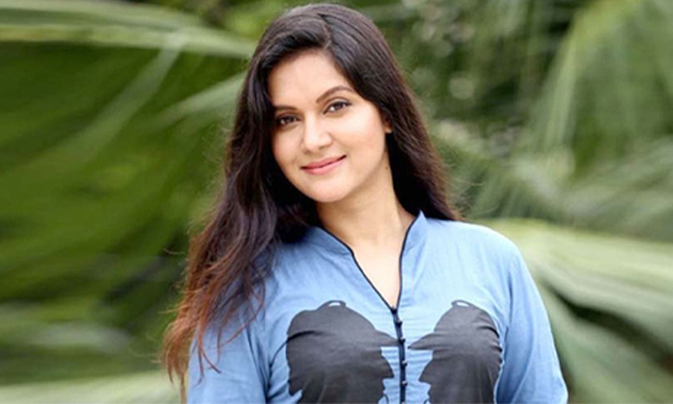 পরকীয়া বুঝি না : মিথিলা