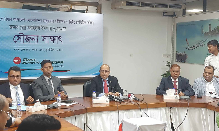 ‘ডিজিটালের পূর্ণ সুবিধা ব্যবহার করে যাত্রীদের সুবিধা দিতে চাই’