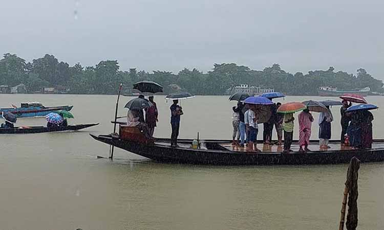 সিলেটে ভারী বৃষ্টিতে ফের বাড়ছে নদ-নদীর পানি