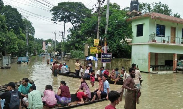 আসামের বন্যা কবলিত ১৯ জেলায় নিহত বেড়ে ৩৫