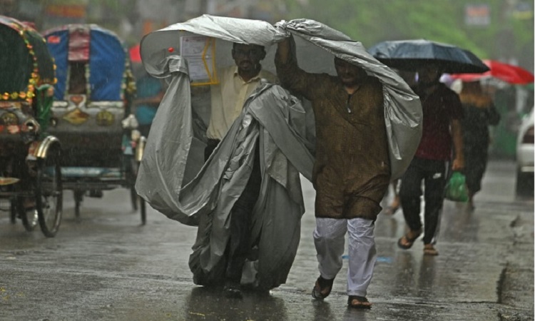 সপ্তাহজুড়েই থাকতে পারে বৃষ্টি, বাড়বে তাপমাত্রা