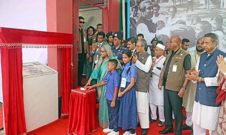 আজকের শিশুরাই আগামীর স্মার্ট বাংলাদেশের কারিগর : প্রধানমন্ত্রী