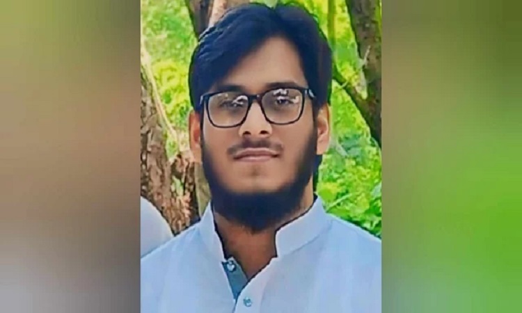 দিনদুপুরে সবজি বিক্রেতাকে কুপিয়ে হত্যা করল কিশোর গ্যাং