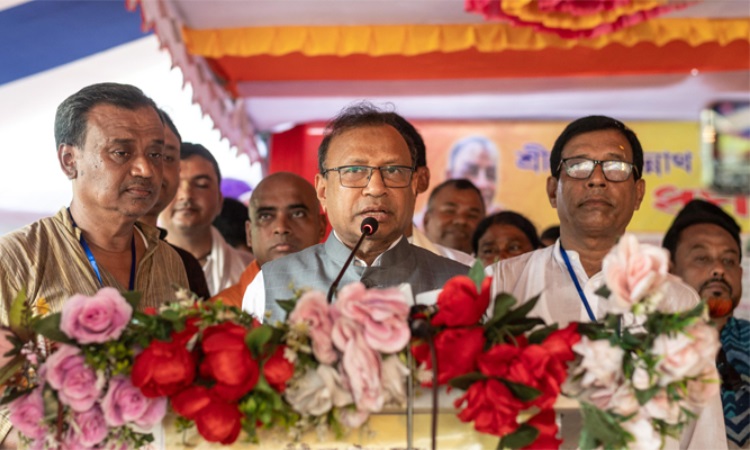 অসাম্প্রদায়িক দেশ গড়তেই দেশ স্বাধীন করেছিলেন বঙ্গবন্ধু: স্থানীয় সরকারমন্ত্রী