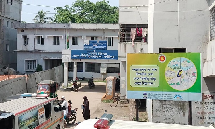 লক্ষ্মীপুরে বাসচাপায় নিহত ২