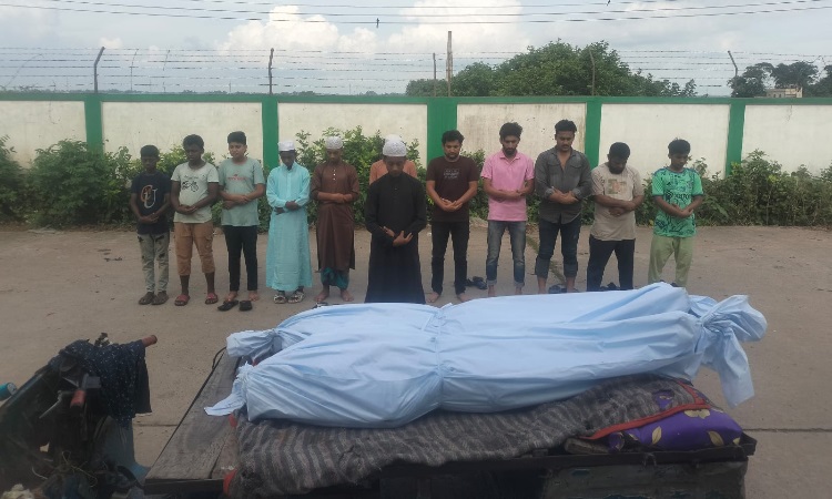 আবারও দুইটি বেওয়ারিশ লাশ দাফন করলো ব্রাহ্মণবাড়িয়া বাতিঘর
