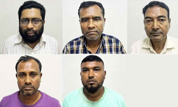প্রশ্নফাঁস : পিএসসির দুই উপ-পরিচালকসহ ৫ জন বরখাস্ত