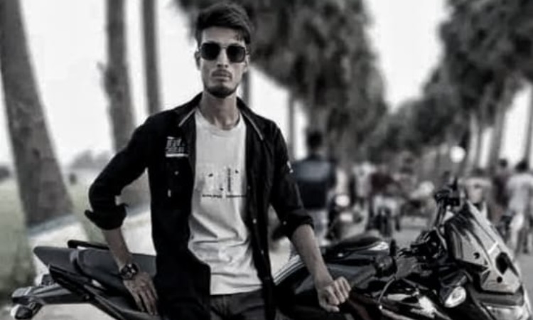মান্দায় এক যুবককে কুপিয়ে হত্যা