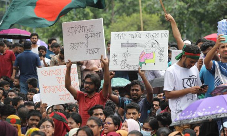 ঢাকাসহ সারাদেশে আজও ‘বাংলা ব্লকেড’