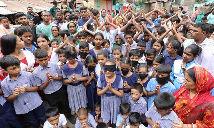 বংশালের মিরনজিল্লা হরিজন কলোনি উচ্ছেদ স্থগিতের নির্দেশ