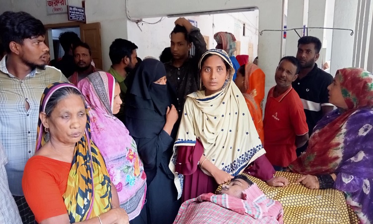 দৌলতপুরে সেপটিক ট্যাংকে নেমে নির্মাণ শ্রমিকসহ নিহত ২, আহত ১