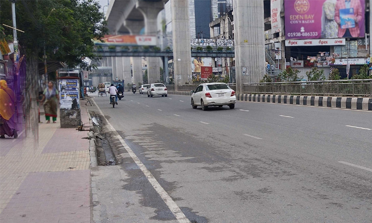 আবার বায়ুদূষণে ফিরল ঢাকা