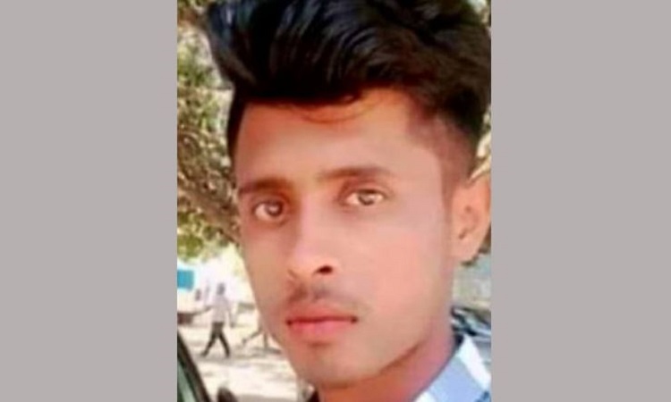 পুঠিয়ায় হাসুয়ার আঘাতে কলেজছাত্র নিহত
