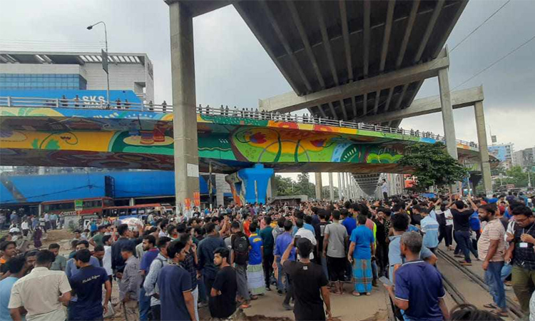 ঢাকার সঙ্গে সারা দেশের রেল যোগাযোগ বন্ধ