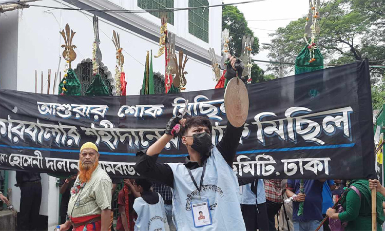 রাজধানীতে তাজিয়া মিছিলের জন্য প্রস্তুত শিয়া সম্প্রদায়