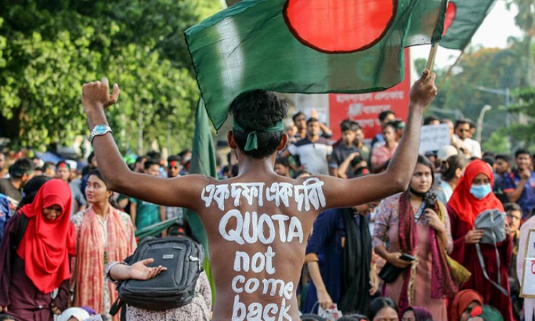 কাল সারাদেশে ‘কমপ্লিট শাটডাউন’ ঘোষণা কোটাবিরোধীদের