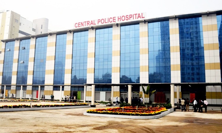 সারা দেশে ১১১৭ জন পুলিশ সদস্য আহত, নিহত ৩