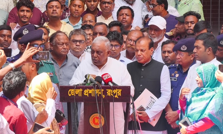 ভাঙচুর-লুটপাটের সঙ্গে জড়িত কাউকেই ছাড় দেয়া হবে না: স্বরাষ্ট্রমন্ত্রী