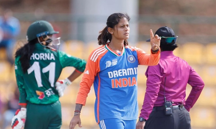 ভারতের বিপক্ষে গুটিয়ে গেল বাংলাদেশ
