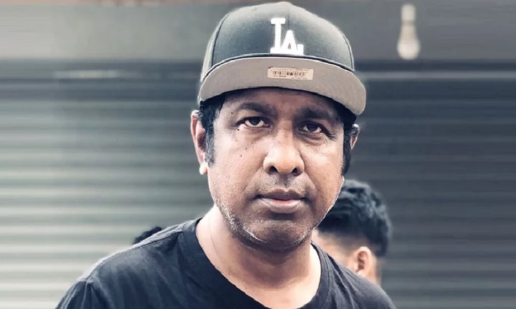 ডিবি অফিসে মারজুক রাসেল