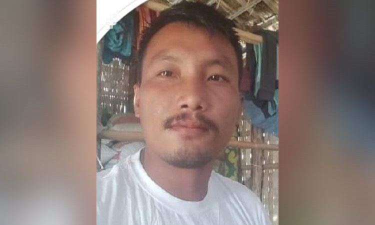 ময়নাতদন্ত শেষে নিহত ইউপিডিএফ সদস্যের লাশ হস্তান্তর