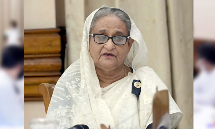 সহিংসতায় আহতদের দেখতে সিপিএইচ ও বিএসএমএমইউ’তে প্রধানমন্ত্রী