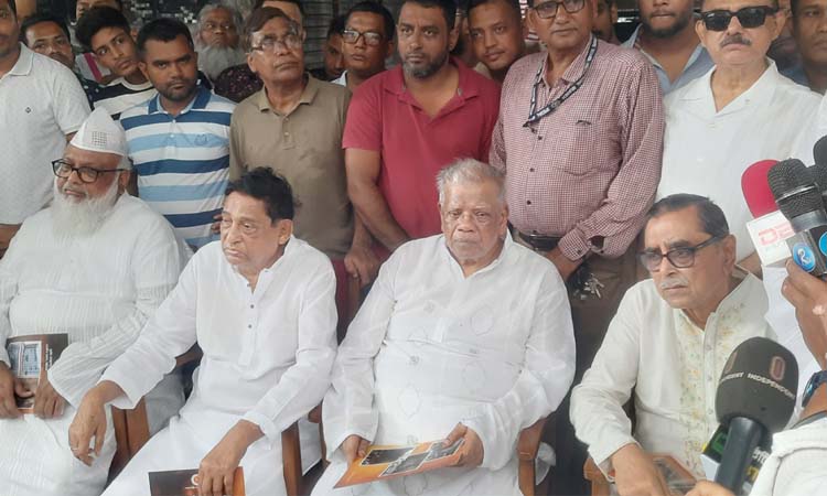 দেশ ও অর্থনীতিকে পঙ্গু করে দেওয়াই ধ্বংসযজ্ঞের উদ্দেশ্য: আমু