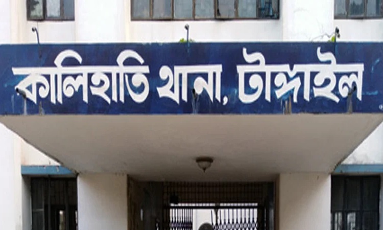 অত্যাচার সইতে না পেরে মাদকাসক্ত ছেলেকে হত্যা