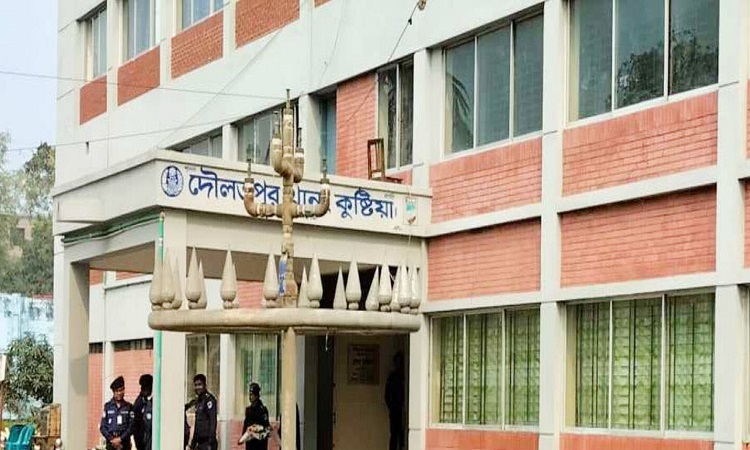 যুদ্ধাহত বীর মুক্তিযোদ্ধার বাড়িতে হামলা-ভাঙচুর ও লুট, গ্রেফতার ৭